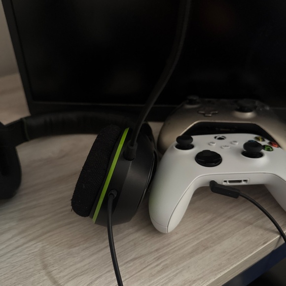 Xbox X series with MLB the show 25 and COD 6